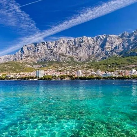 Near Biokovo Mountains * מאקרסקה