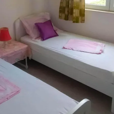 Near Biokovo Mountains Apartament Makarska