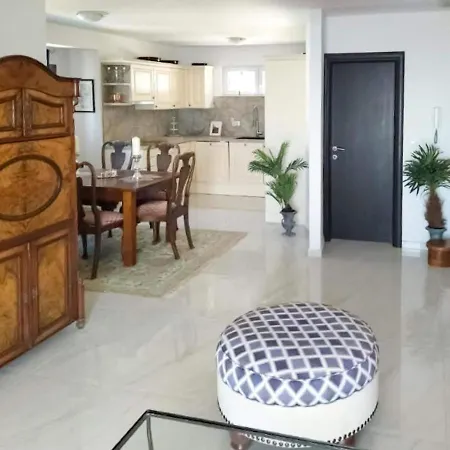 Near Biokovo Mountains Apartament Makarska